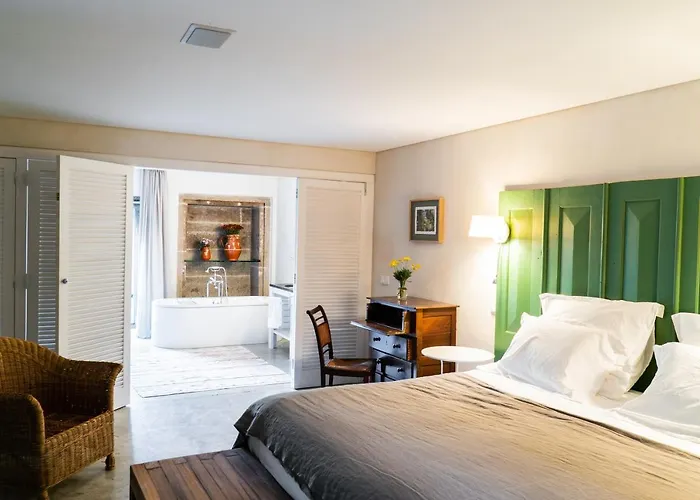 Wine Tourism - Quinta Do Ameal Refoios do Lima